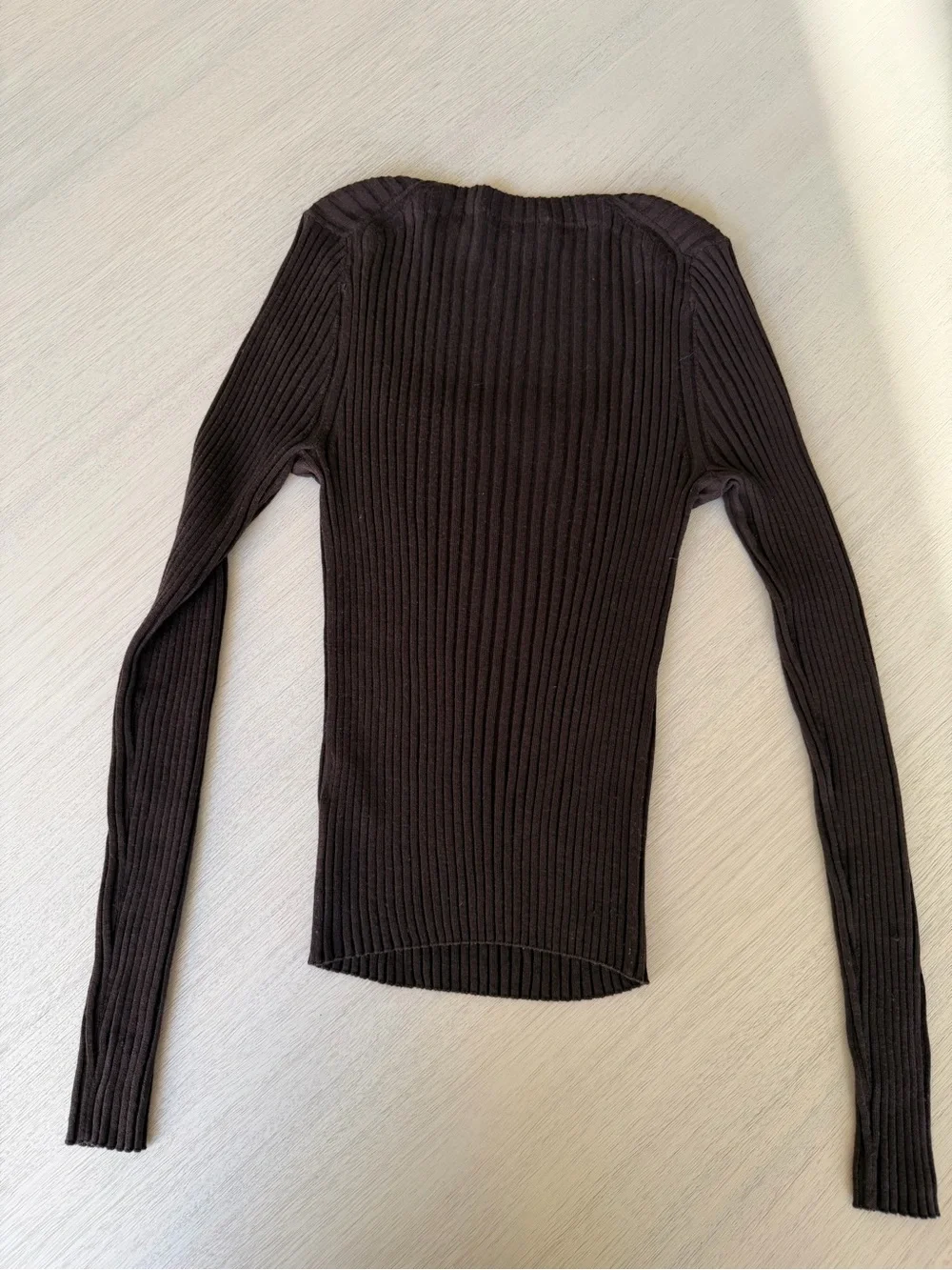 Vince fitted ribbed